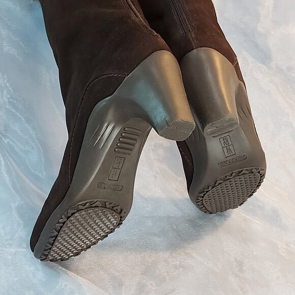 Waterproof Leather Boots by AEROSOLES Size 7.5 New - Picture 8 of 13